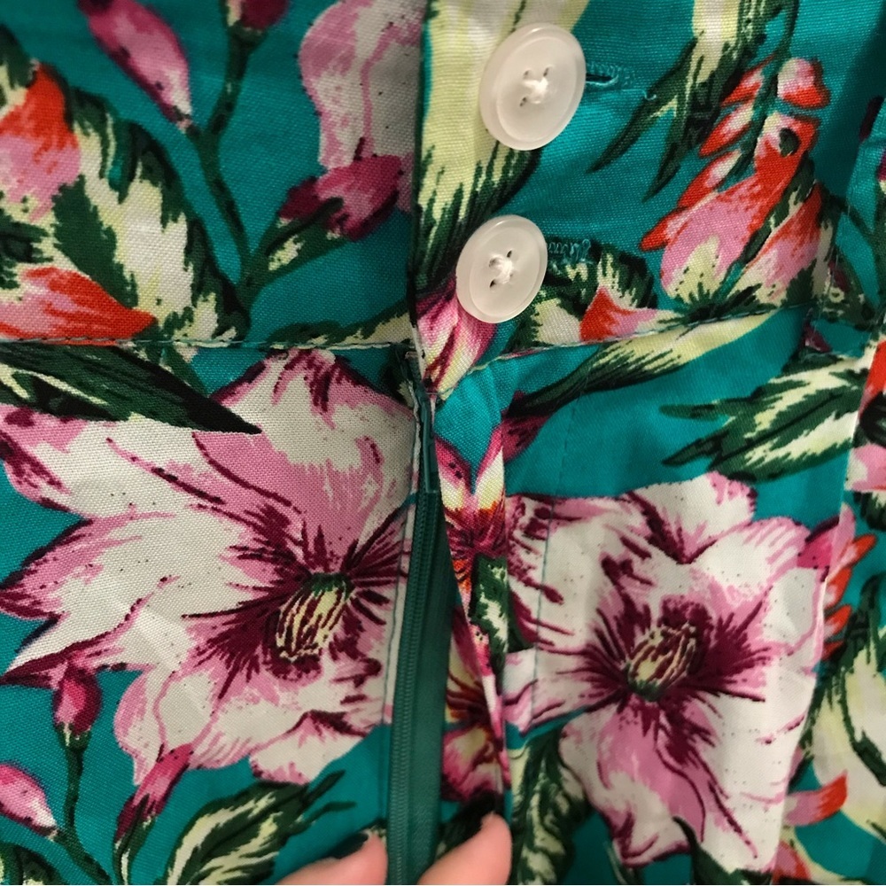 NWT Walter Baker Jasmine Shorts large Amazon Tropic floral green - Picture 4 of 11